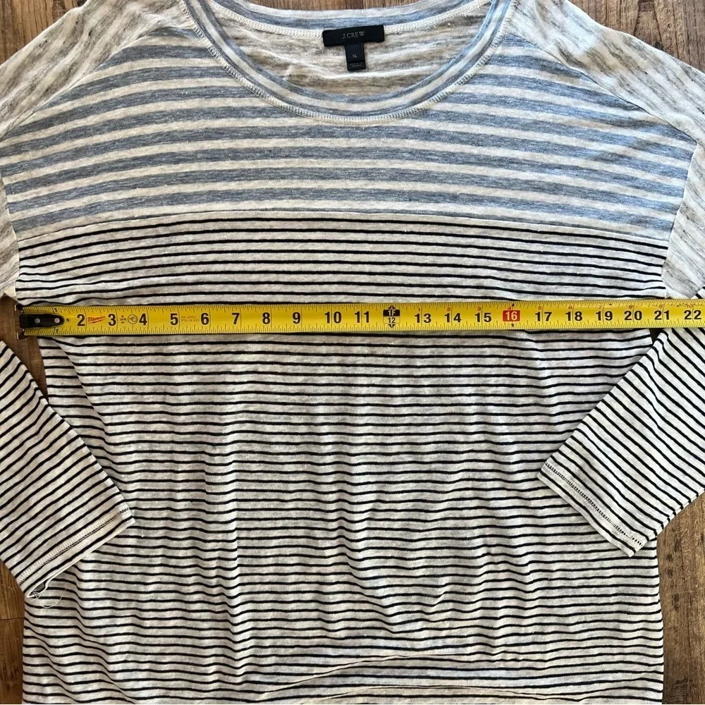 J. Crew Women's Baseball Style Long Sleeve Navy Blue Stripped 100% Linen Sz XL